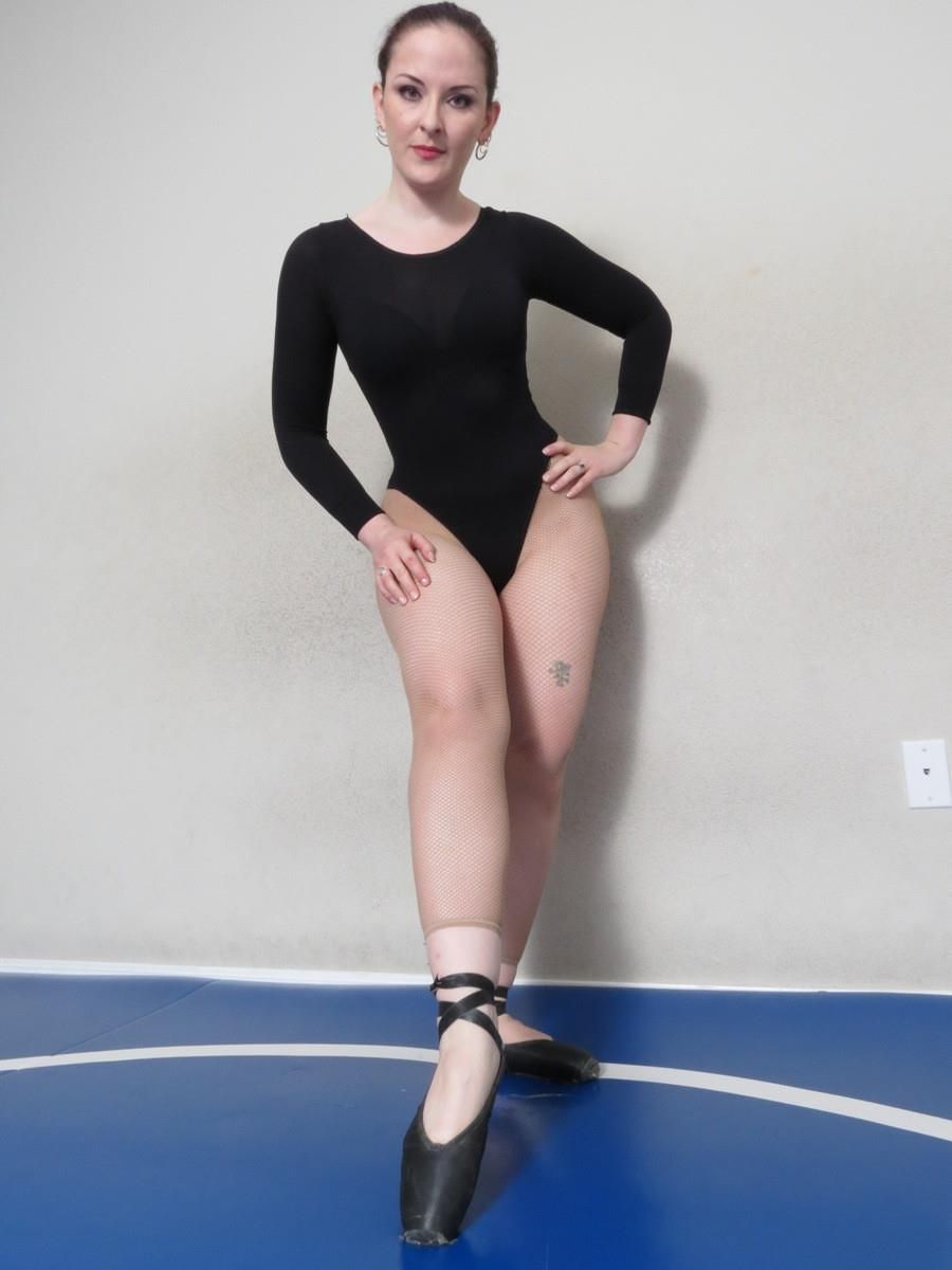 Caroline Sweaty Dance Feet