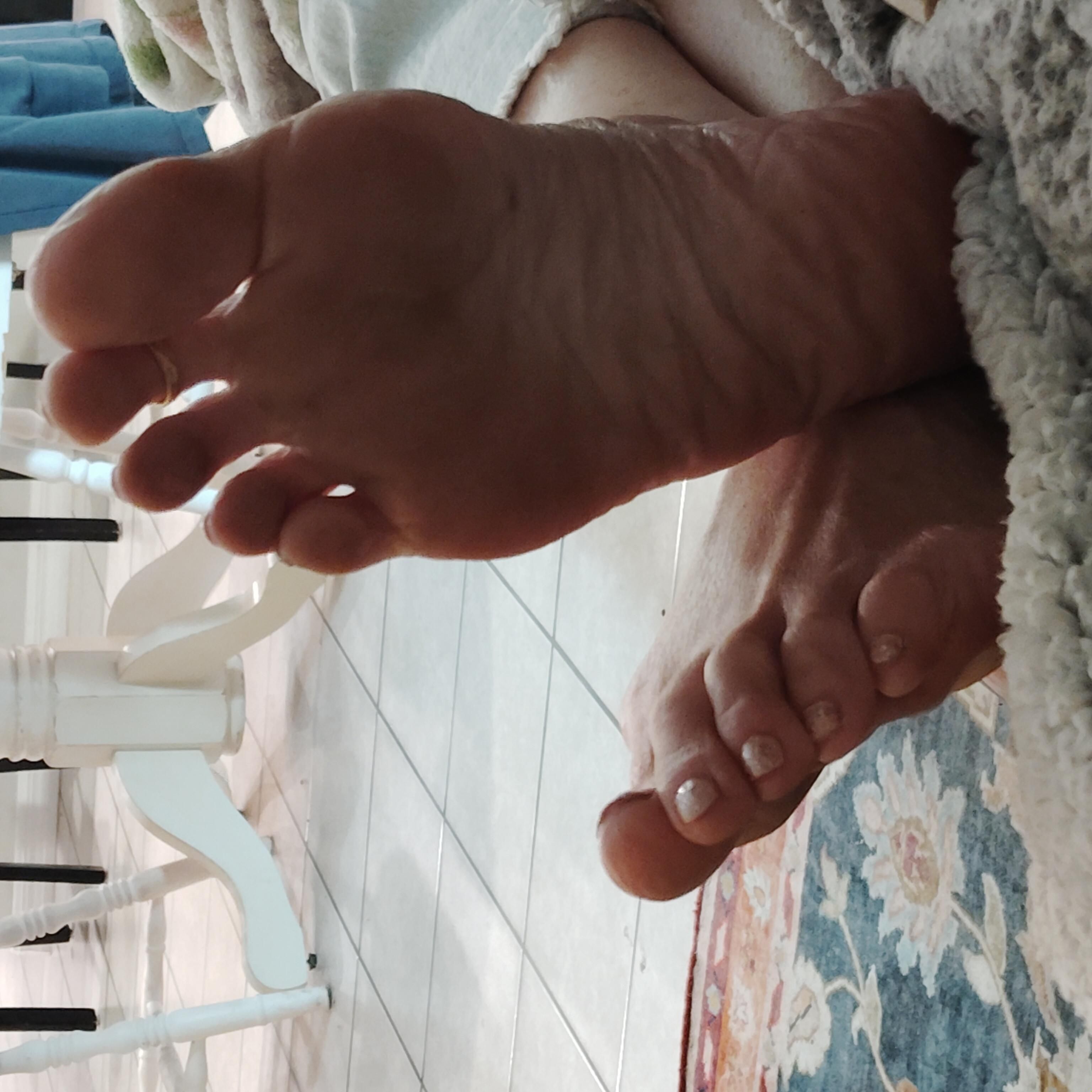 The nicest feet 