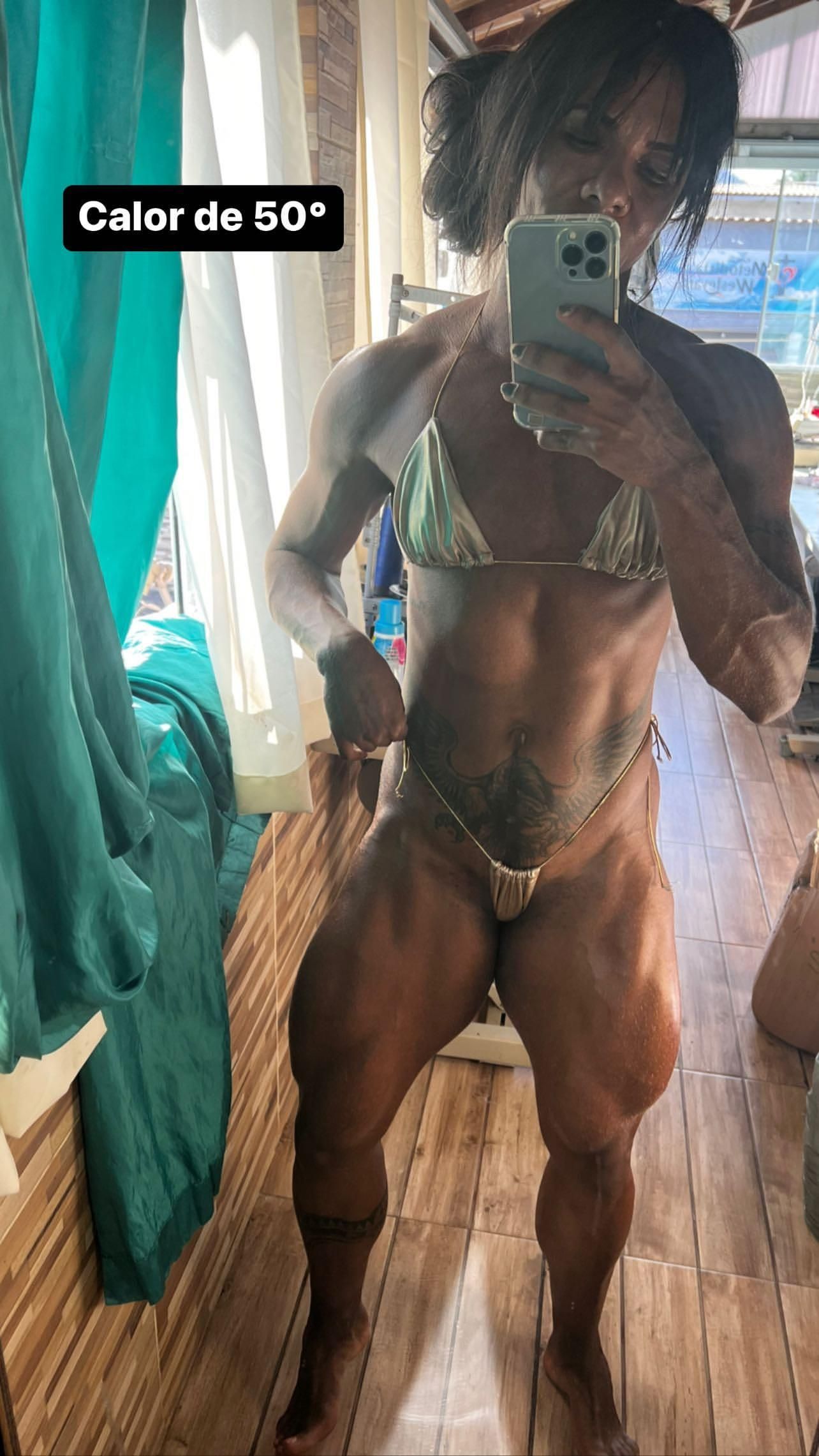 Random Muscle Girls 