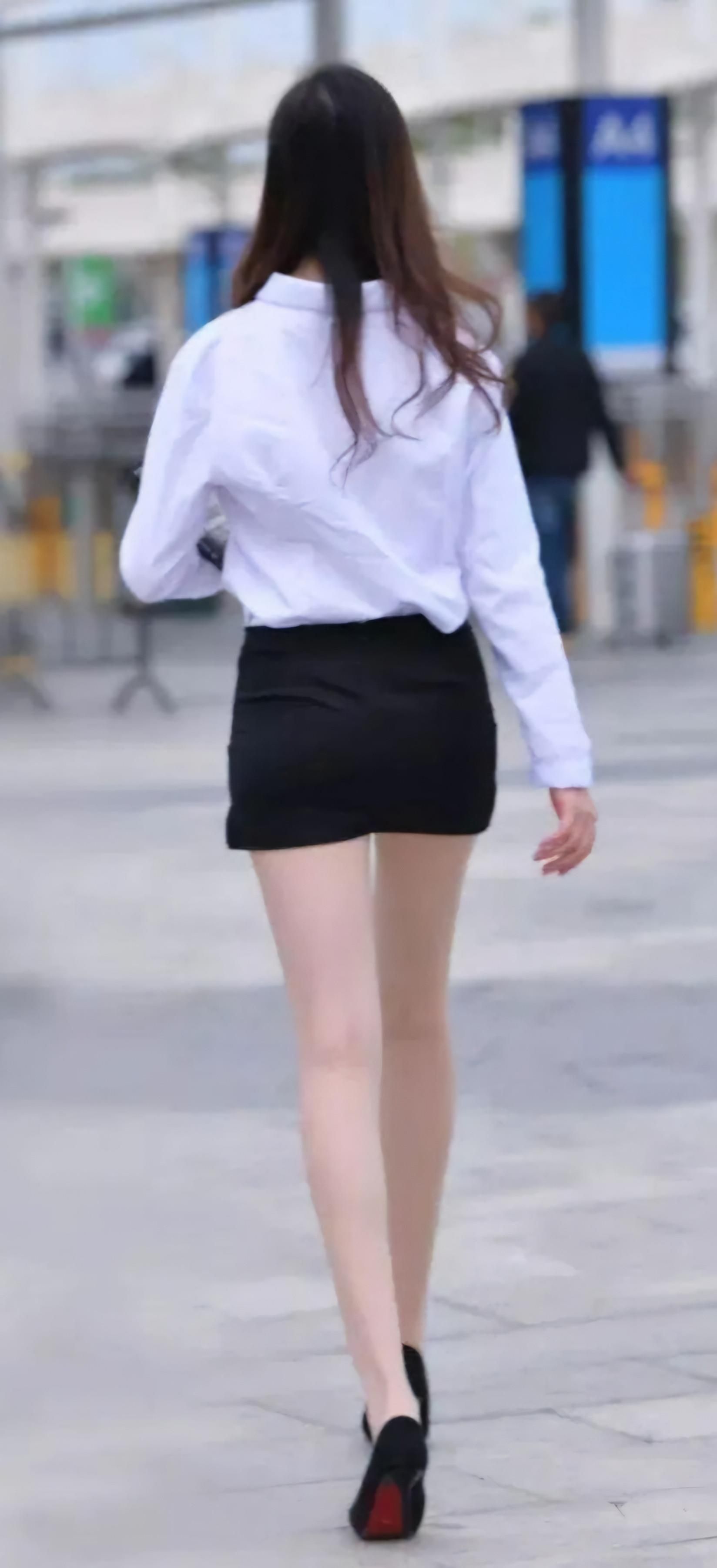 Miniskirt 