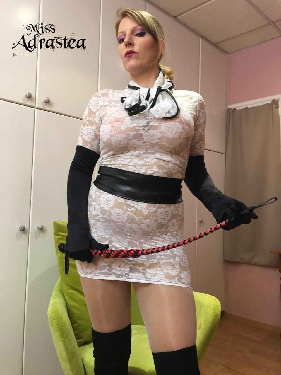 Femdom Training: Let\'s See How Long It Takes Me to Make You Cry