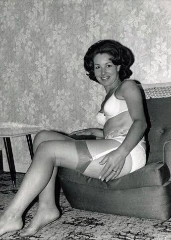 Vintage Nylon Girls 