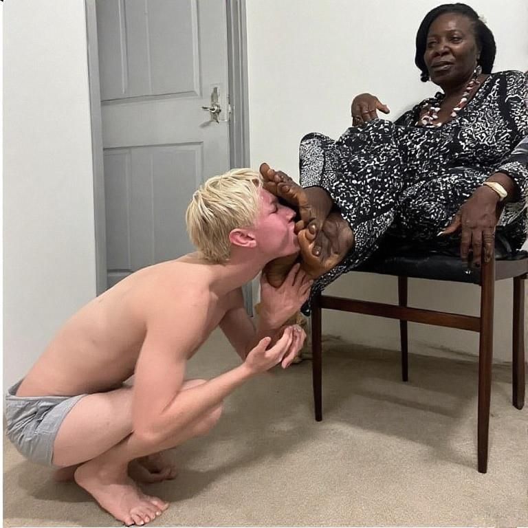 White slave boys kissing ebony feet