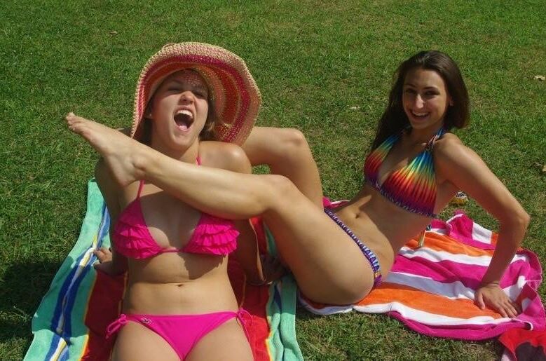 	 Show your feet ladies part 