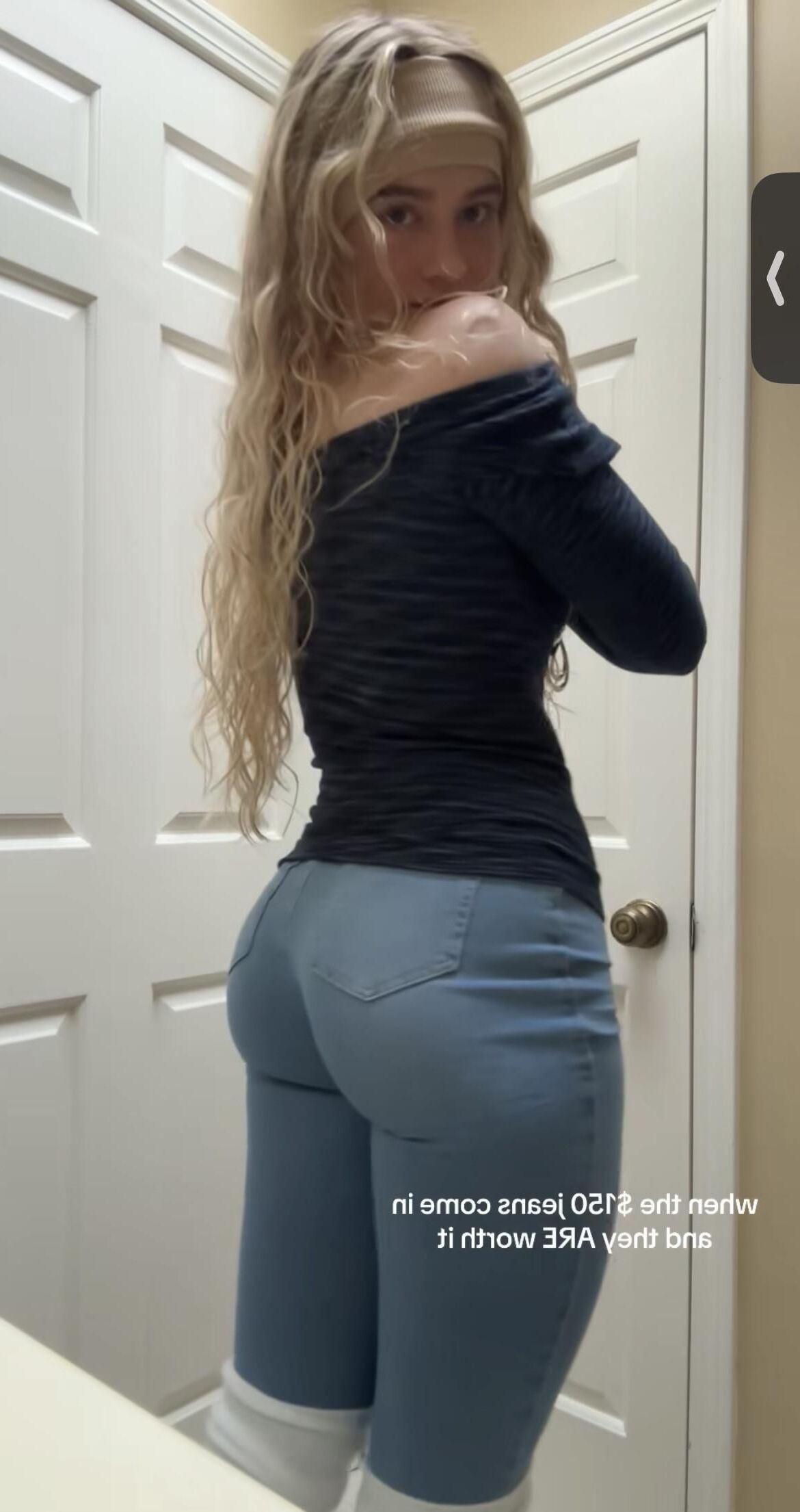Sexy babe