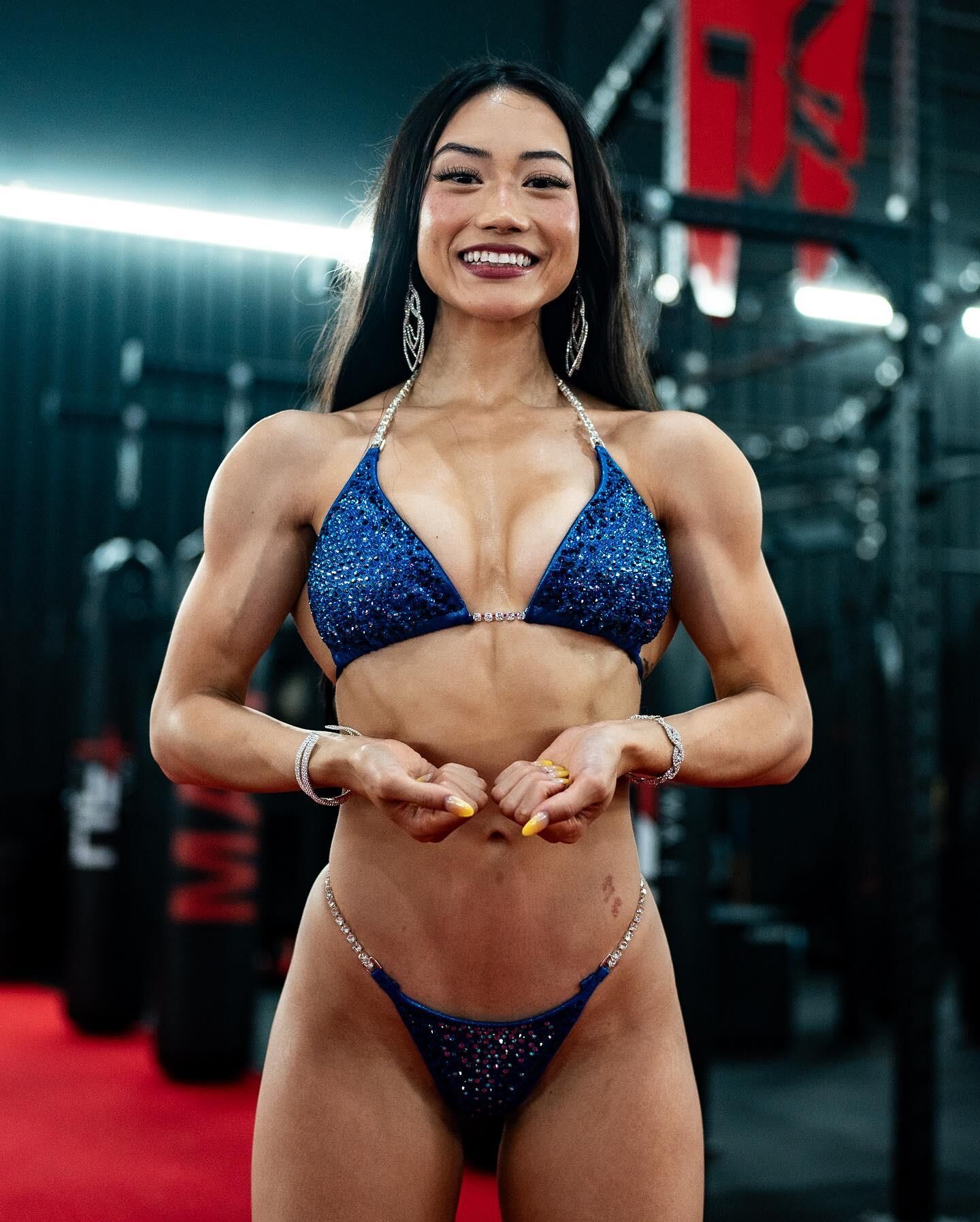 Random Muscle Girls 