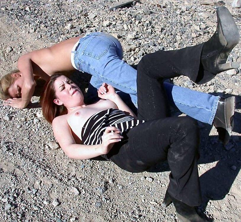 Catfight and Wrestling Pix 