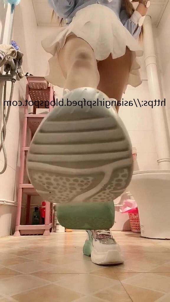 Китайская девушка фетиш