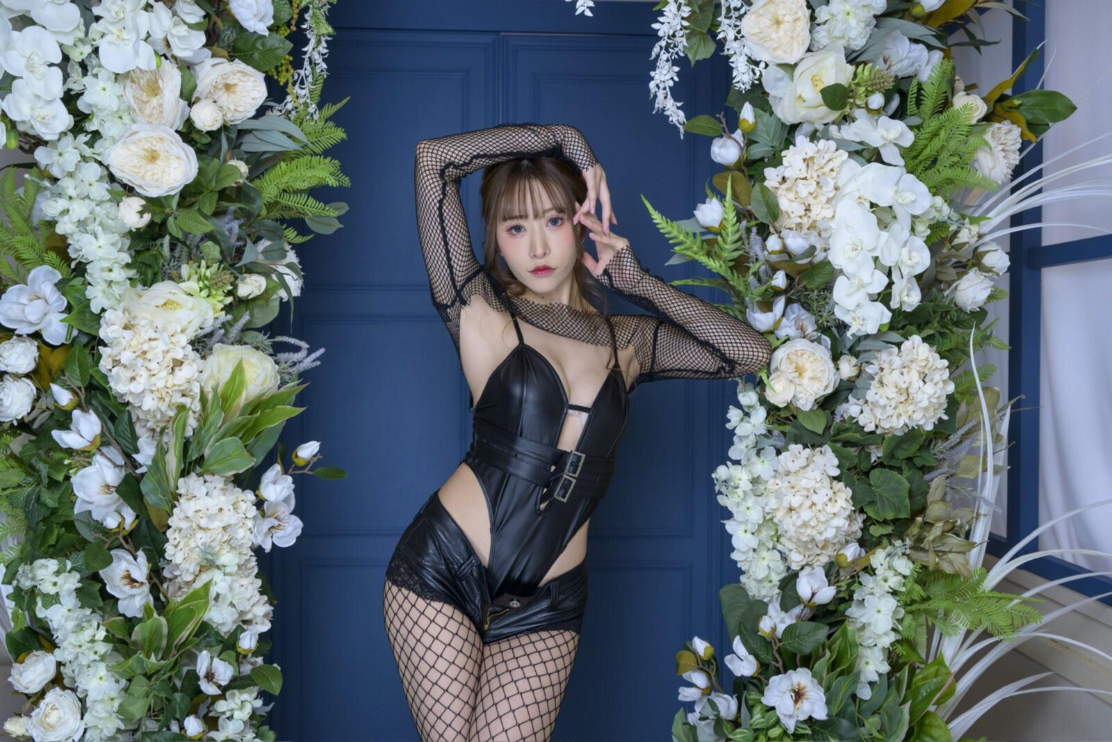 Asian, Lack, Nylons 