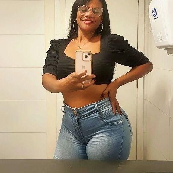 Luzinete Brazilian Milf