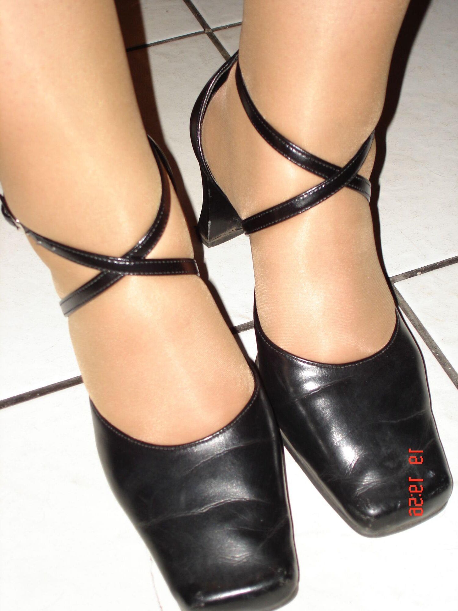 Shine pantyhose and my shoes sexy