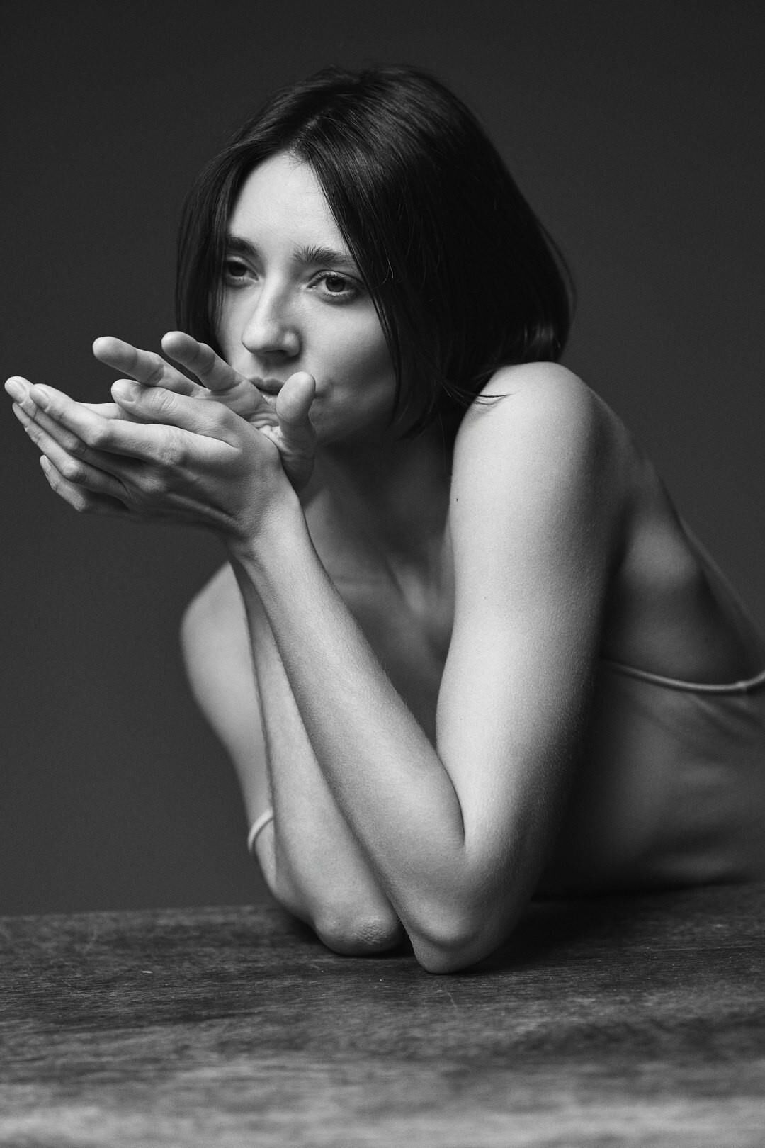 MODELING 