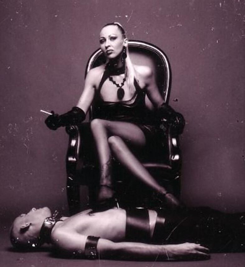 Mature Ladies to Adore 