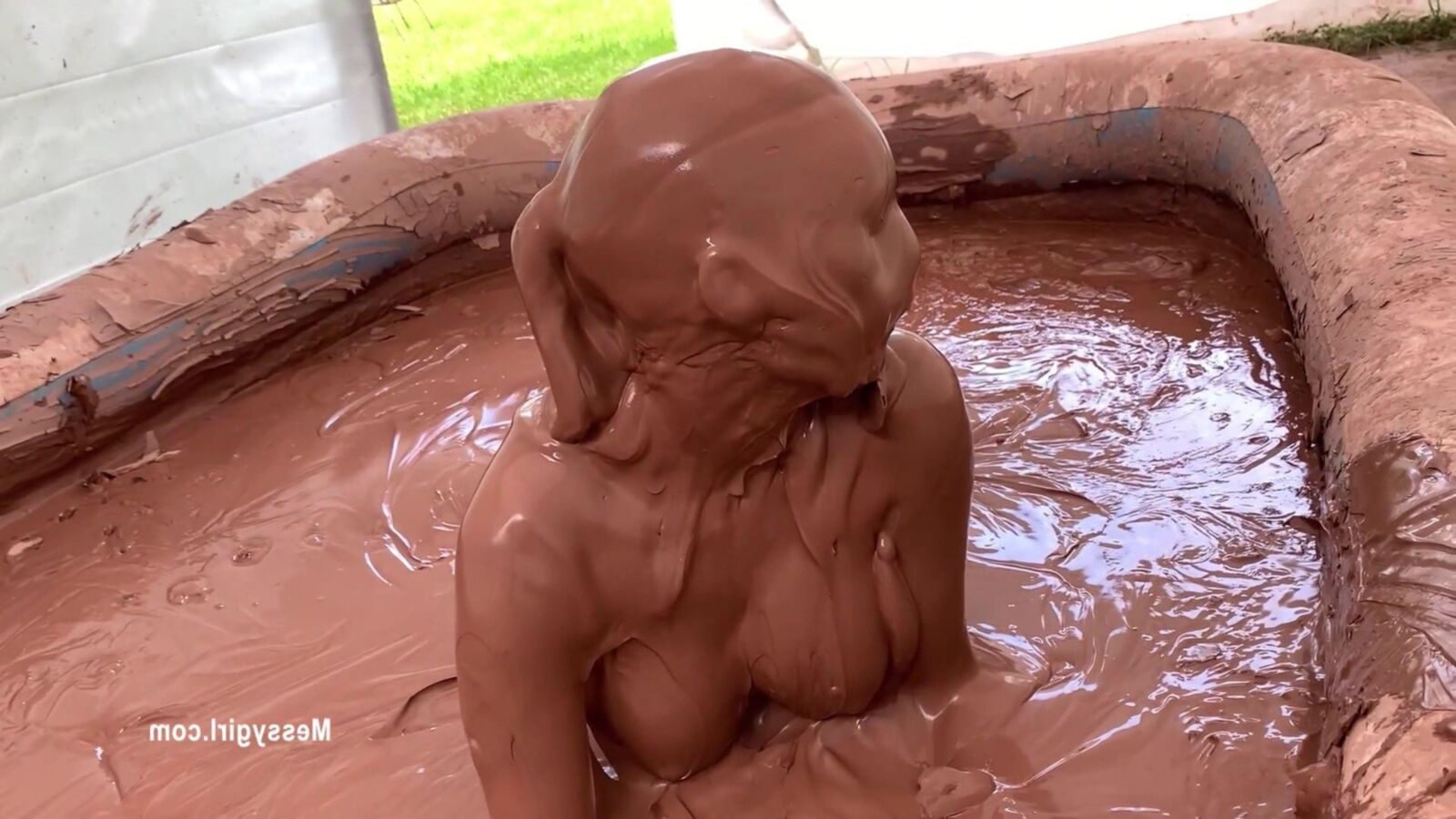 Zoey Engulfed in Mud
