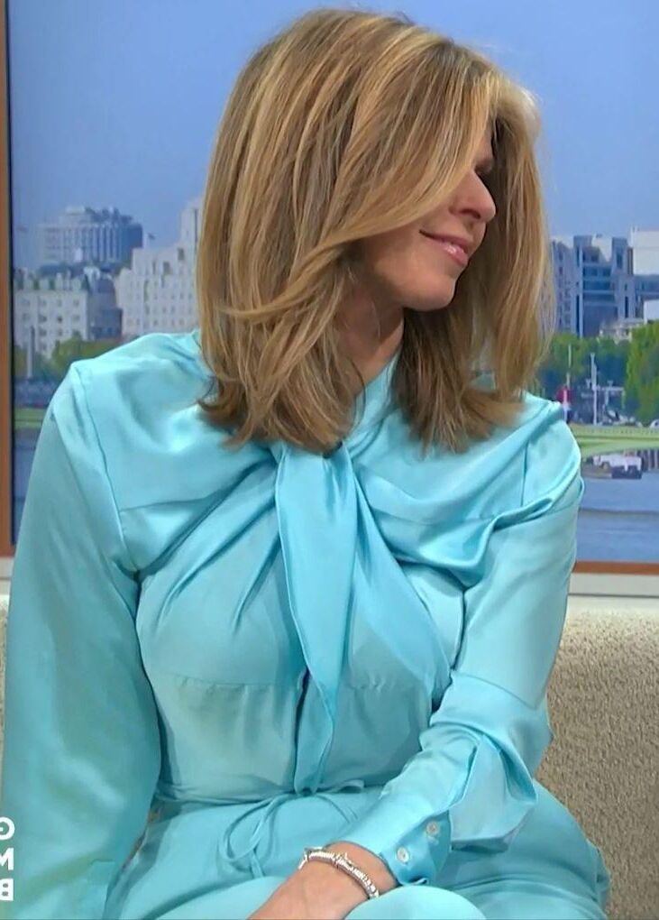 Busty UK TV MILF Tit Slut Kate Garraway, Morning Wood Support