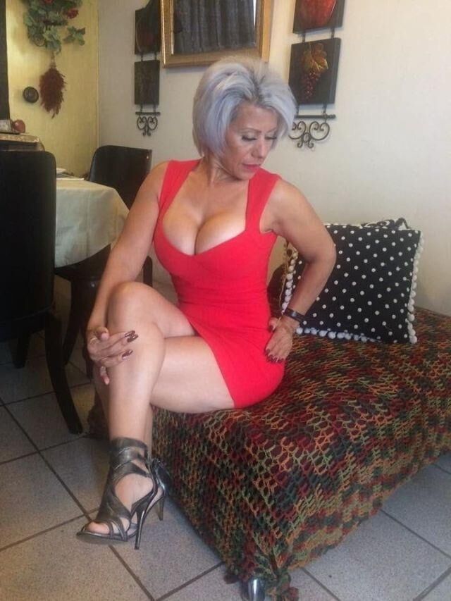 Nice and Sexy Mature /Granny's (Mix) 