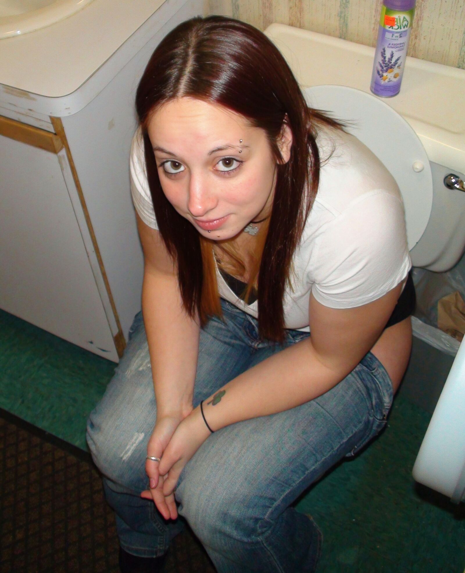 Toilet Bowl Girls 