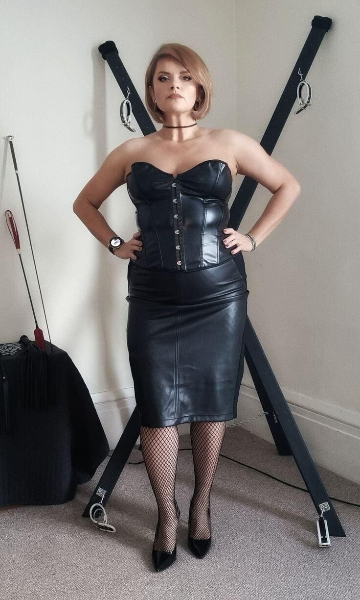 Landladies & Dommes June 