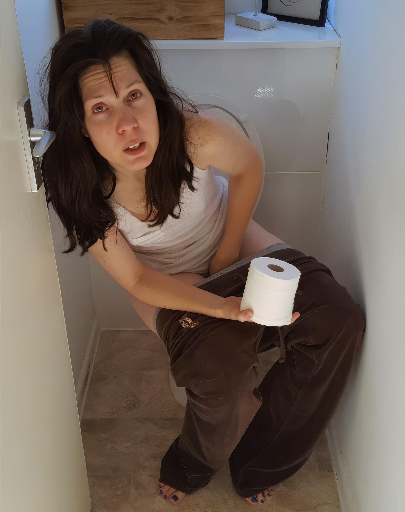 Toilet Bowl Girls 
