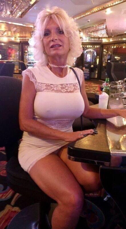 Nice and Sexy Mature /Granny's (Mix) 
