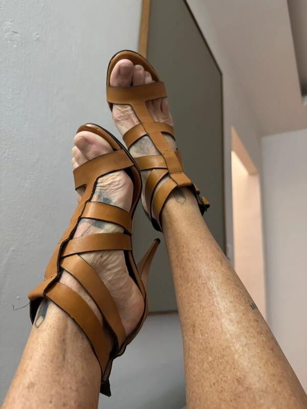 Feet with shoes for fap 
