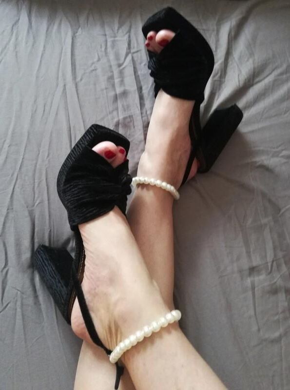 Feet with shoes for fap 