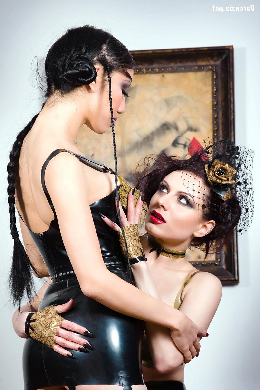 Lesbian play 