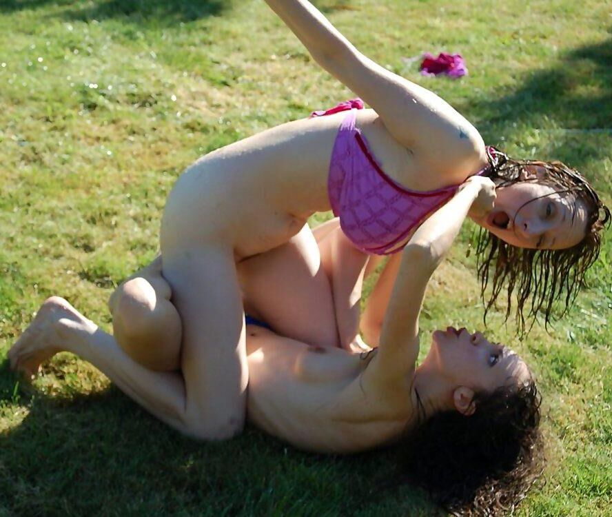 Catfight and Wrestling Pix 