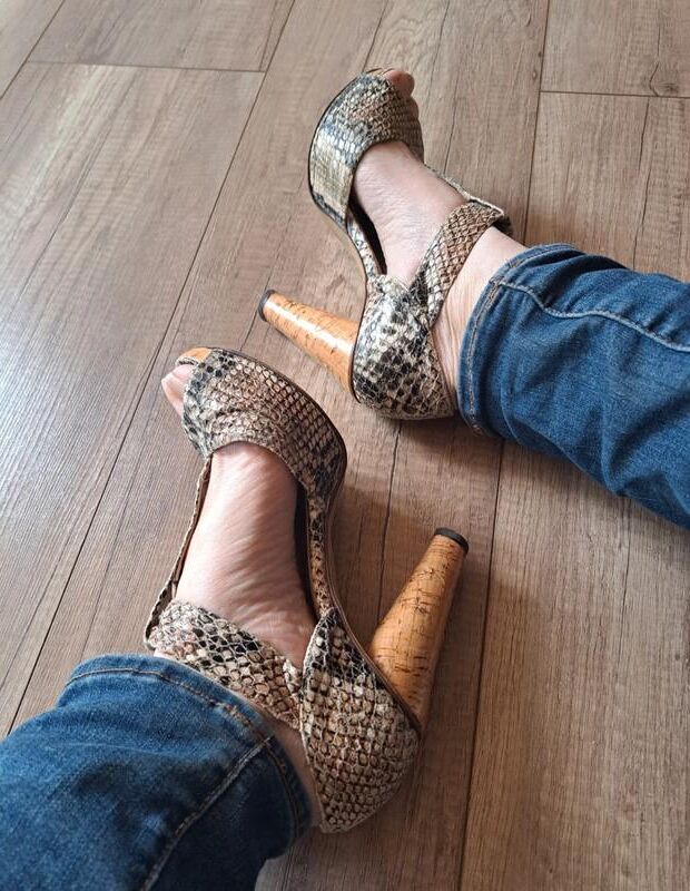 Feet with shoes for fap 