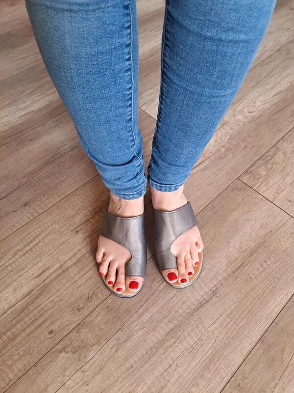 Feet with shoes for fap 