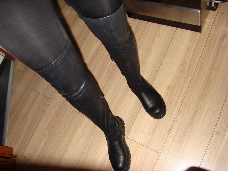 Feet with shoes for fap 