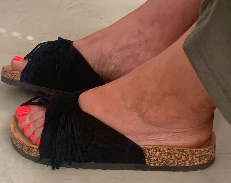 Feet with shoes for fap 