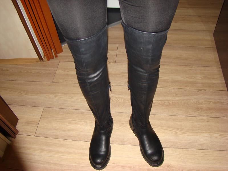 Feet with shoes for fap 