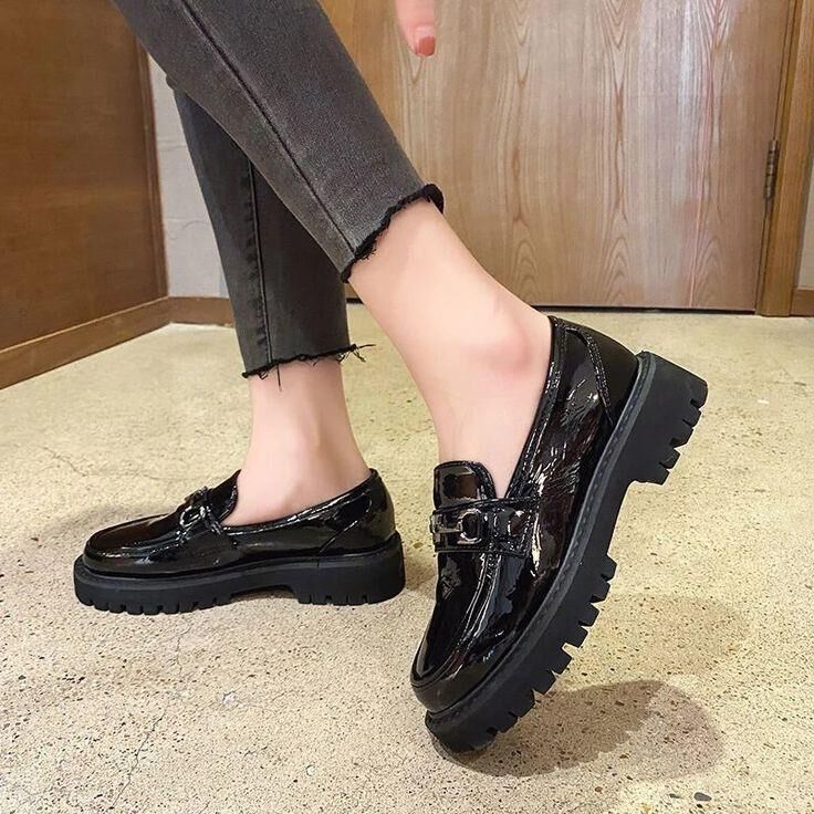 Feet with shoes for fap 