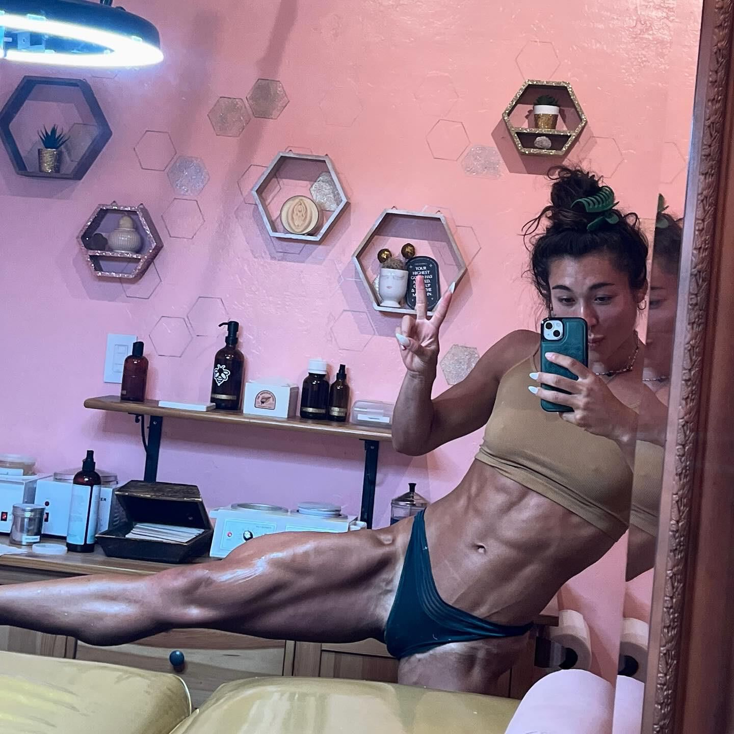Alexa D
