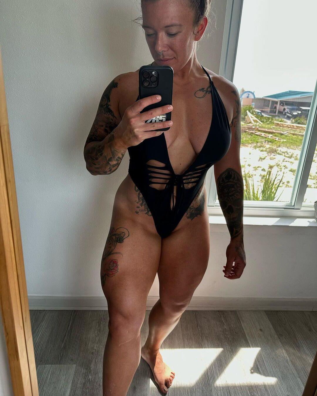 Chicas musculares al azar