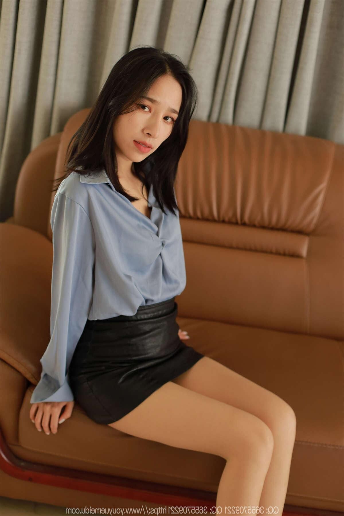 Miniskirt 