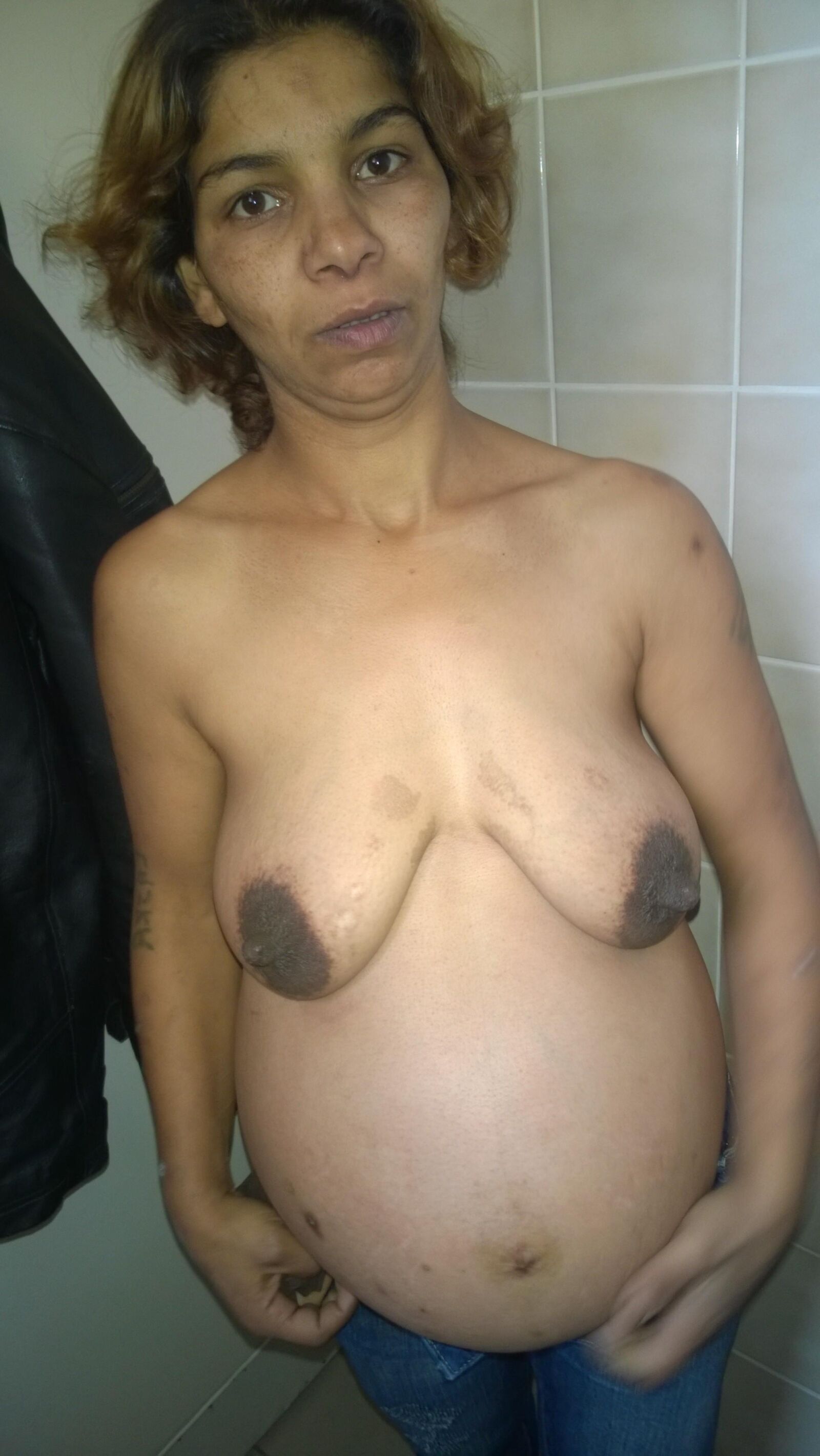Ugly Gipsy Preggo Boobs