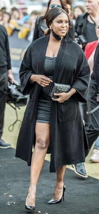 Motsi Mabuse fette schwarze Euter Fick Sau / fat black fuck meat