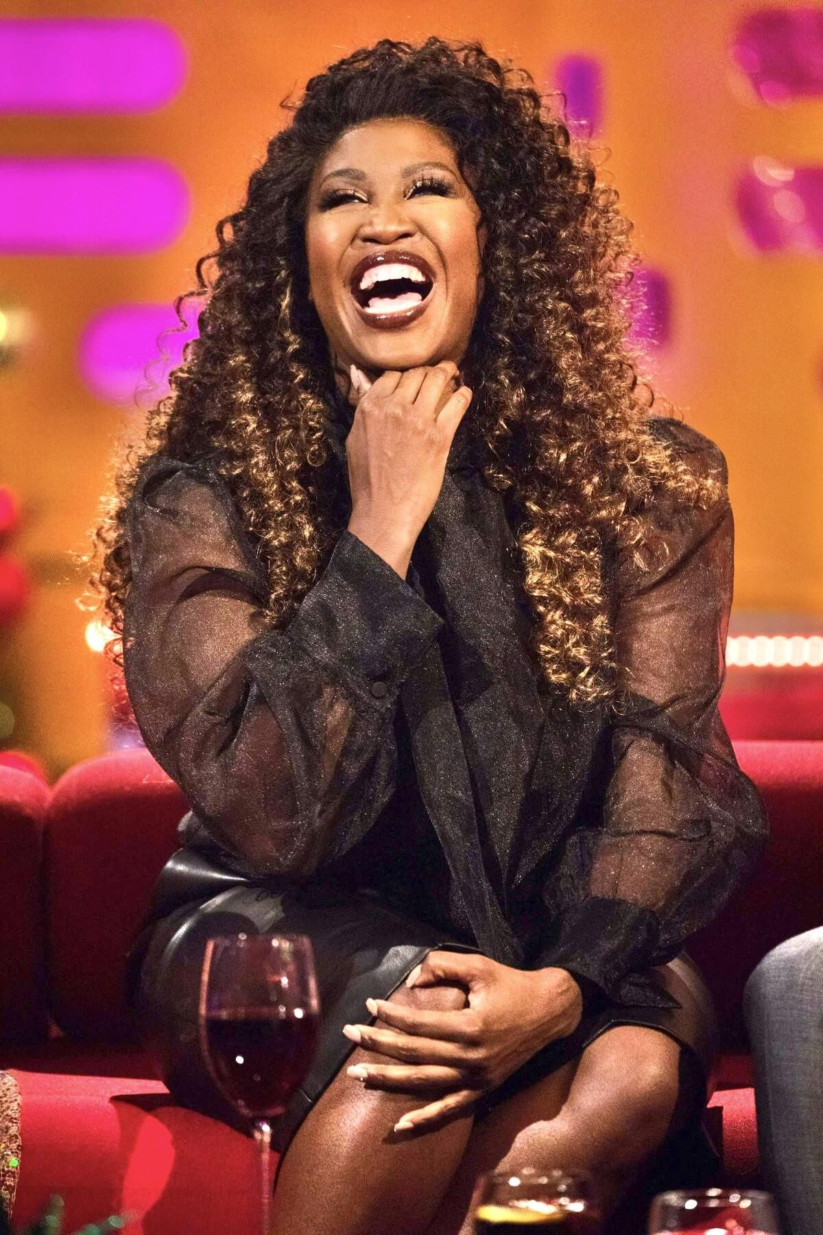 Motsi Mabuse fette schwarze Euter Fick Sau / fat black fuck meat