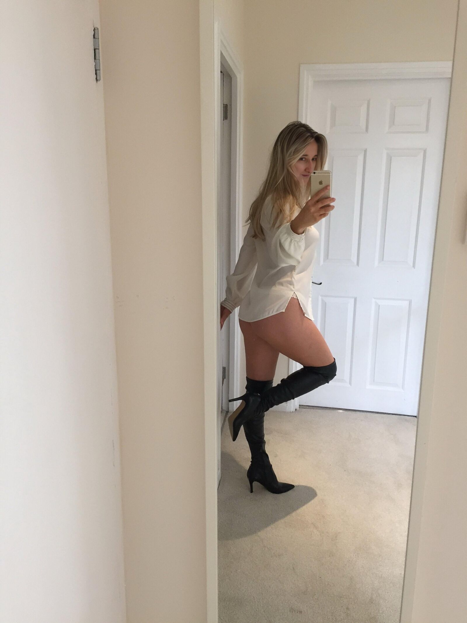 Helene self shots with her thigh high boots