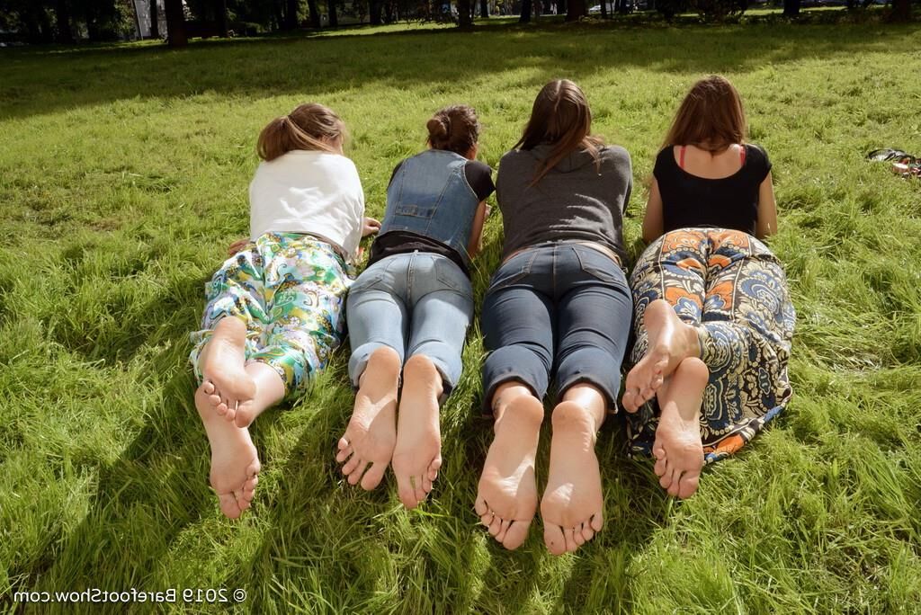 Pies (suelas, sucias, olfates)