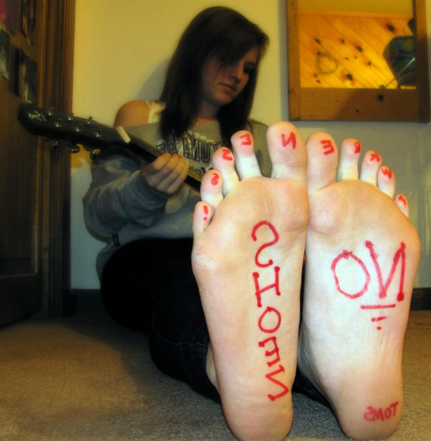 Pies (suelas, sucias, olfates)