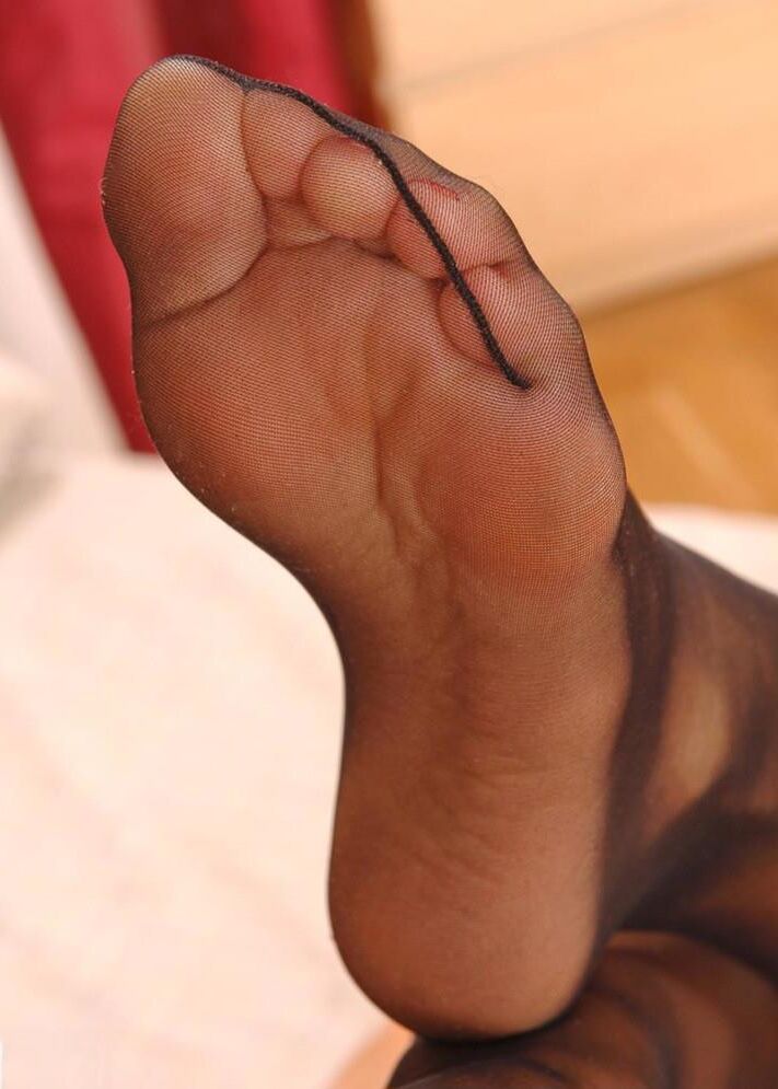Pies de nylon