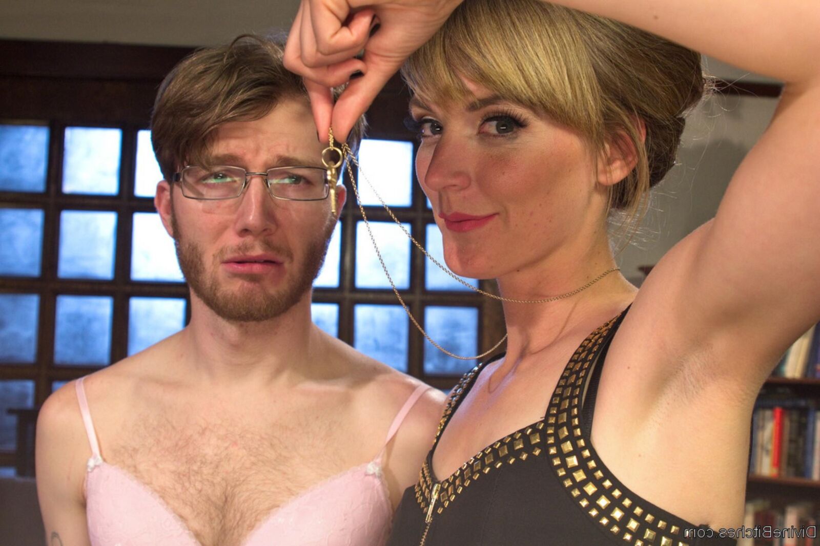 .. Mona Wales (Femdom, cuckold) 