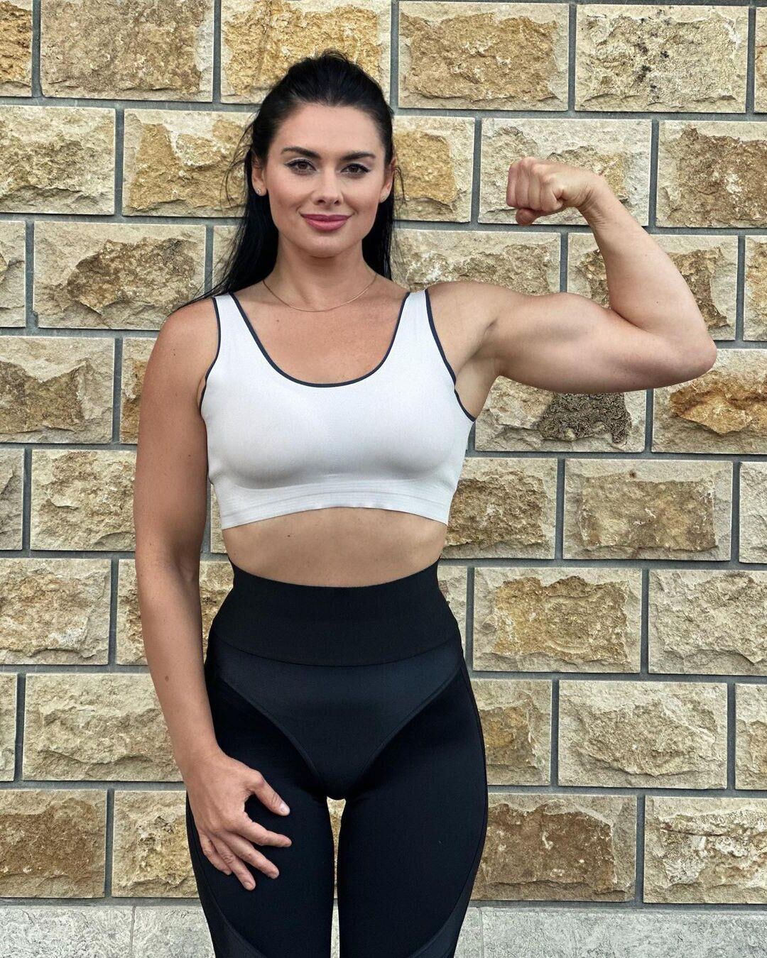 Chicas musculares al azar