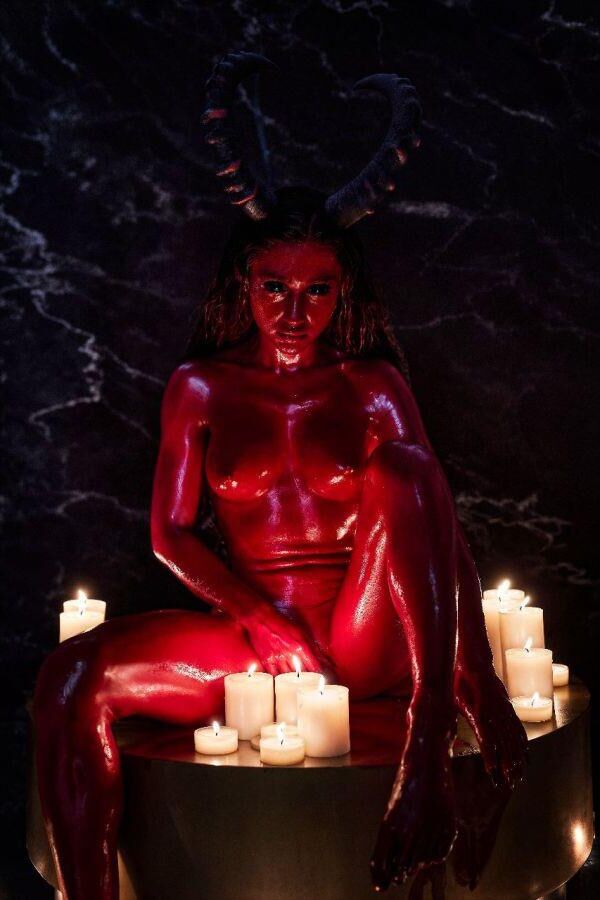Succubus demonio III Damazonia Luna Artemis