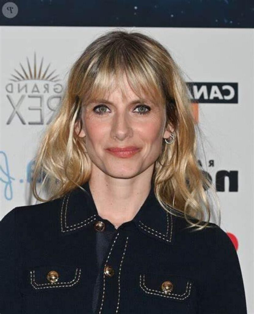 Melanie Laurent Hair parfaits