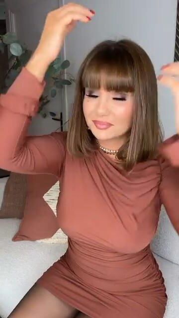 Laetitia lacourt cheveux parfaits