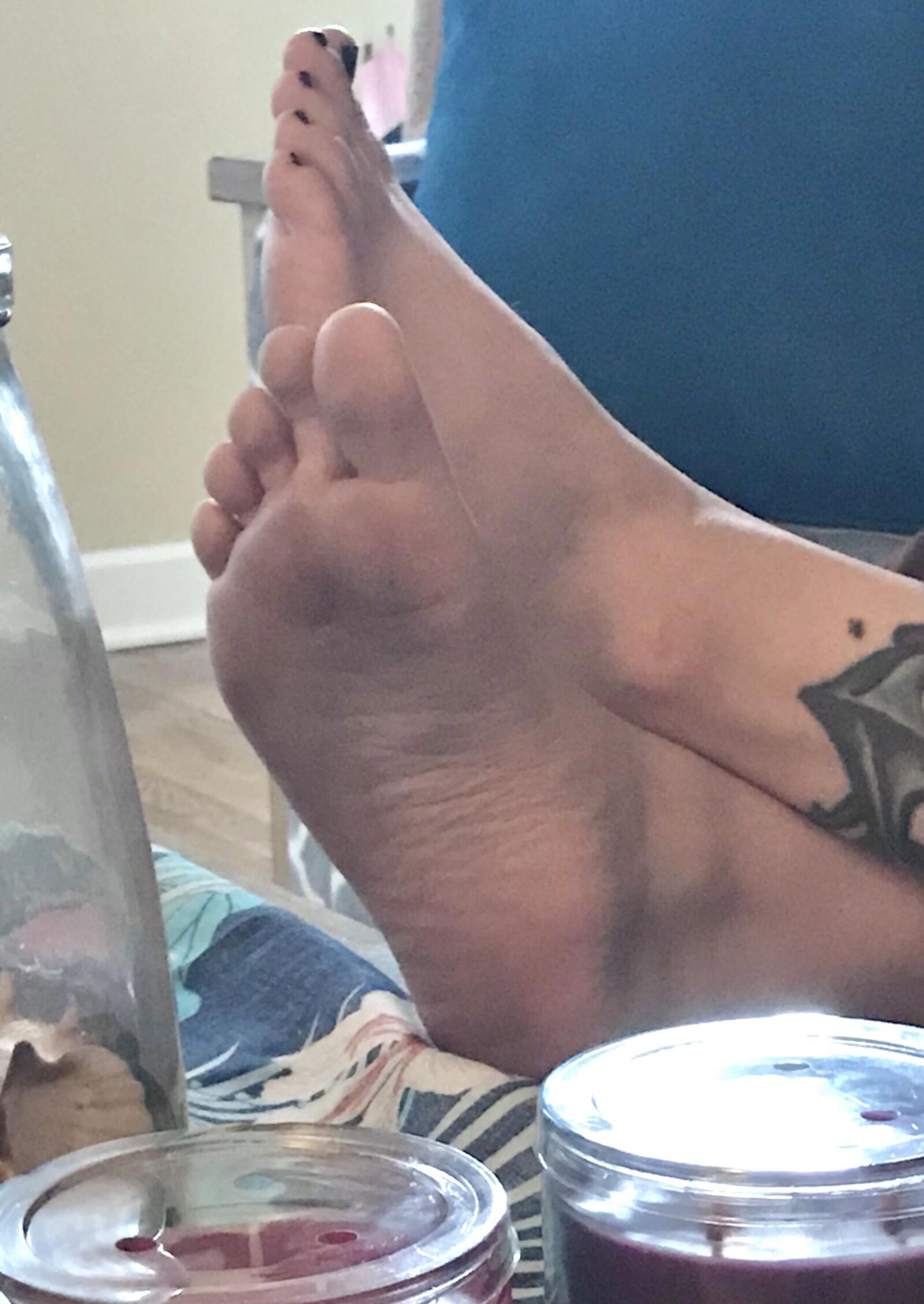 Jennie sexy milf pies